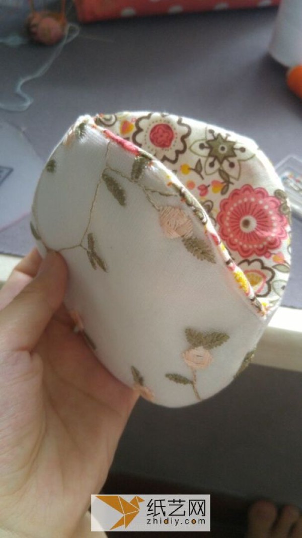 Small and cute fabric coin purse as a birthday gift