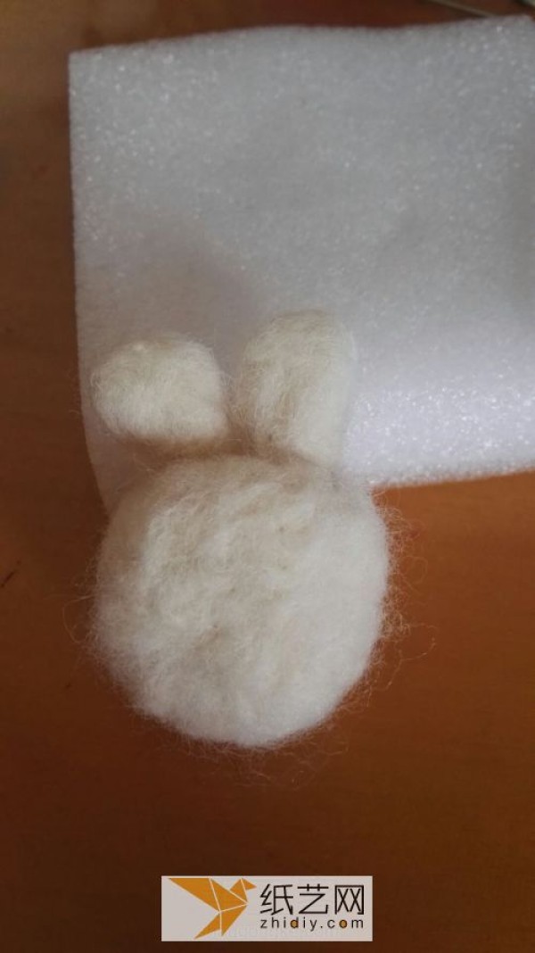 Baojiaohui’s wool felt DIY bunny doll tutorial