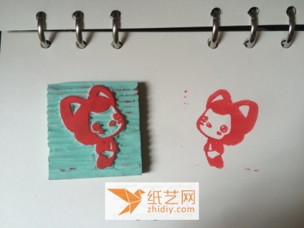 Very cute Ahri rubber stamp to decorate the ledger, very convenient and beautiful