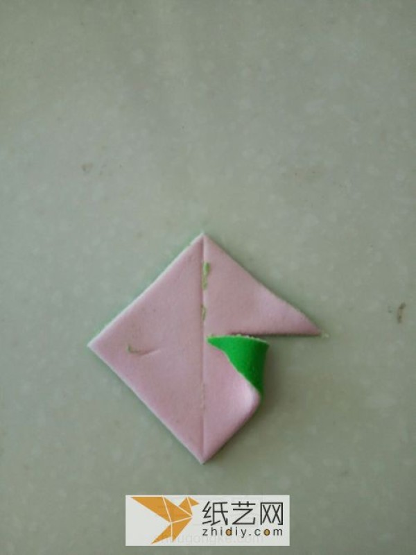 Tutorial on cute little windmills made by children using ultra-light clay