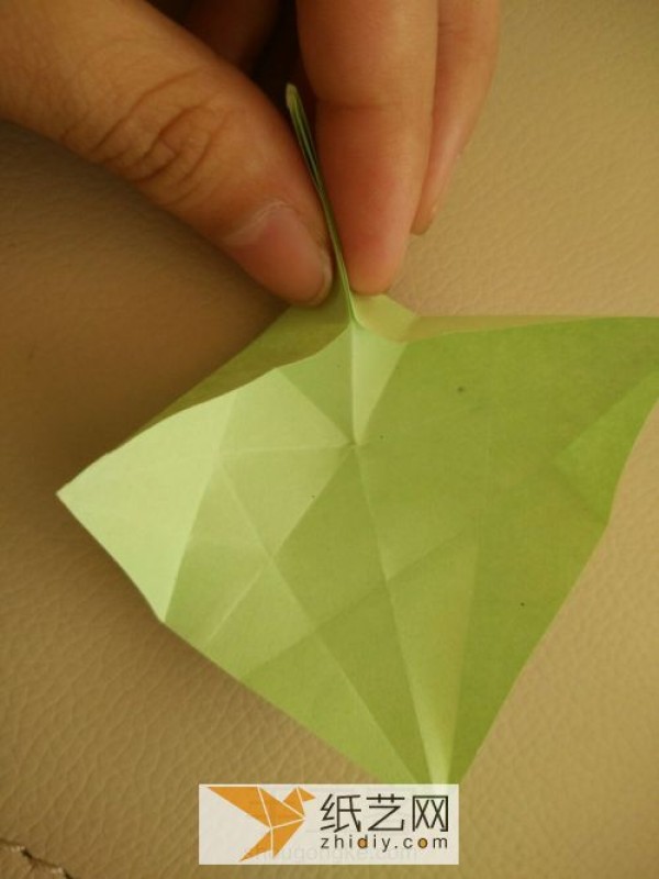 Origami DIY Valentine’s Day gift for Chinese Valentine’s Day – Origami Paper Crane