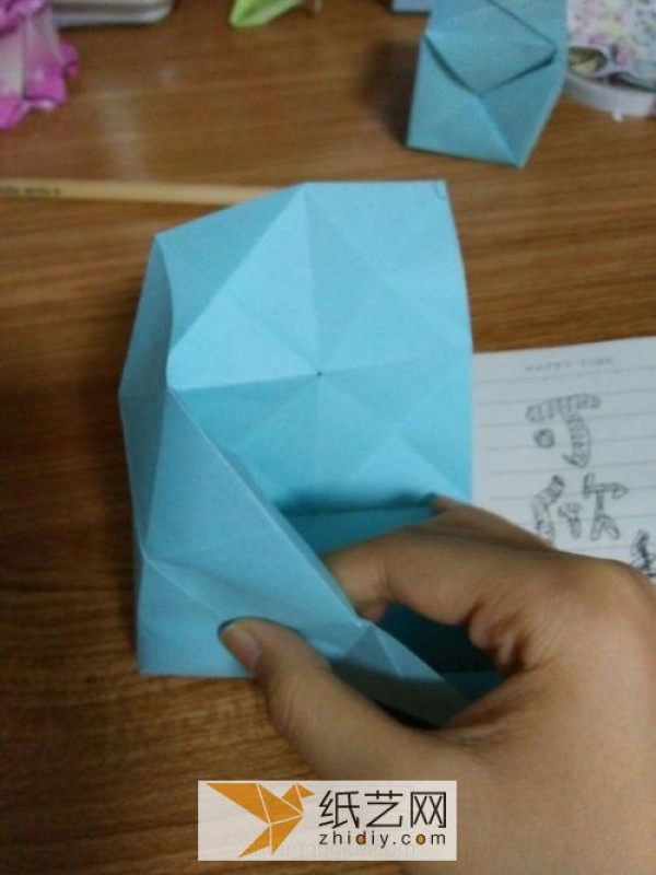 An educational three-dimensional square origami