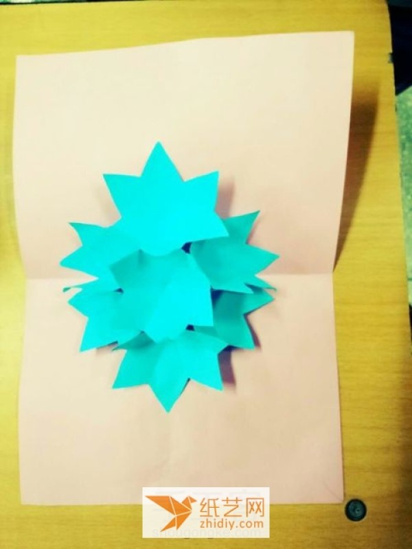 Origami paper flower three-dimensional greeting card Christmas greeting card making tutorial