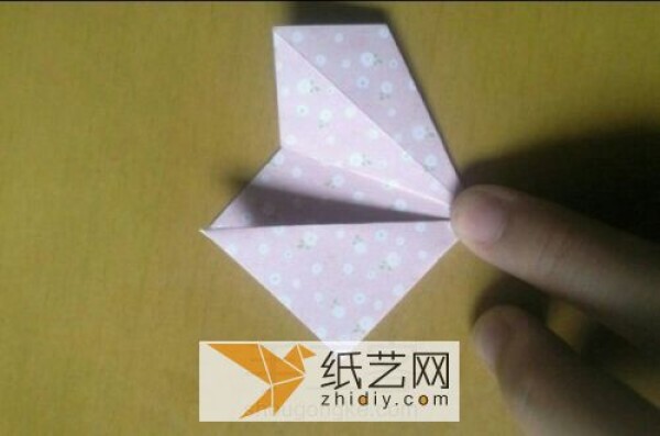 How to make origami cherry blossoms in detail