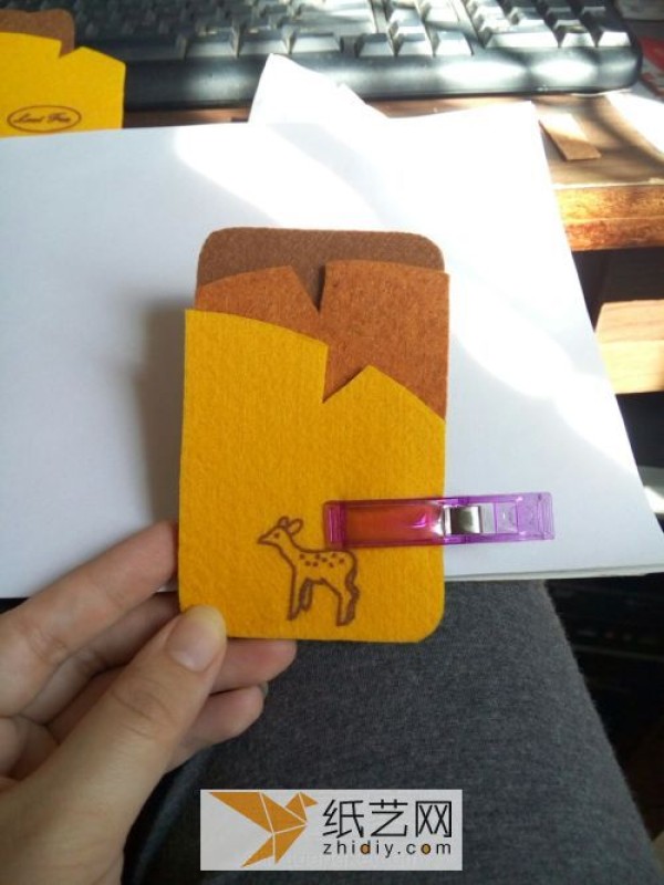 My first non-woven DIY card holder as a Children’s Day gift for friends