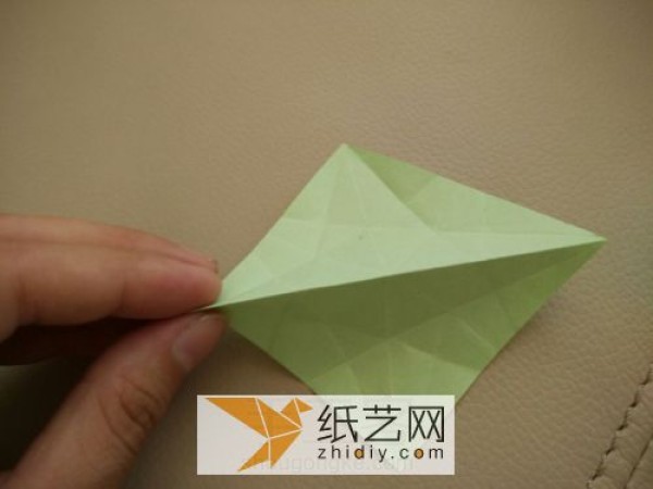 Origami DIY Valentine’s Day gift for Chinese Valentine’s Day – Origami Paper Crane