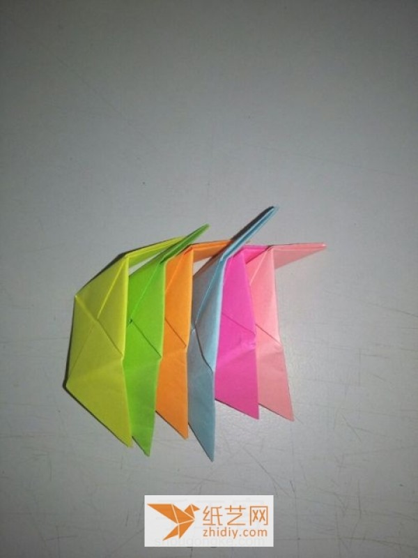 Teach you how to make colorful origami cubes