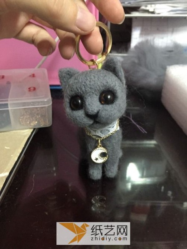 Cute Wool Felt Kitten Keychain Valentine’s Day Gift Making Tutorial