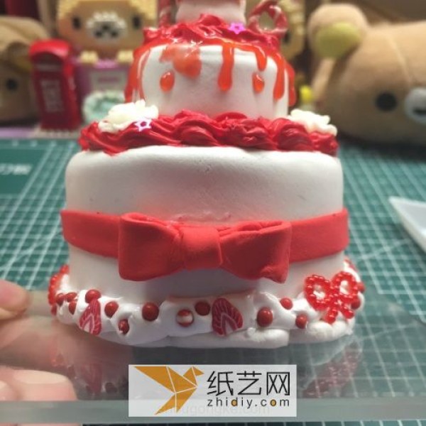 Tutorial on how to make the ultra-light clay birthday cake made by Clover for tfboys