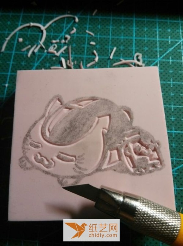 Tutorial on how to make a cute kitten rubber stamp for a novice and decorate the ledger with a seal