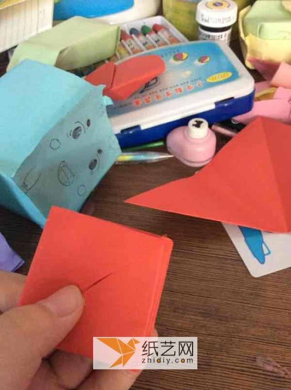 Tutorial for children to make their own handmade origami lanterns for Lantern Festival