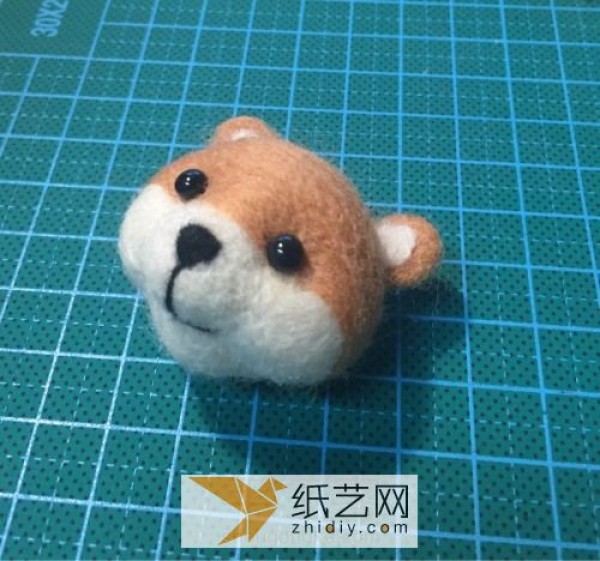 Tutorial on how to make a cute little wool felt Shiba Inu