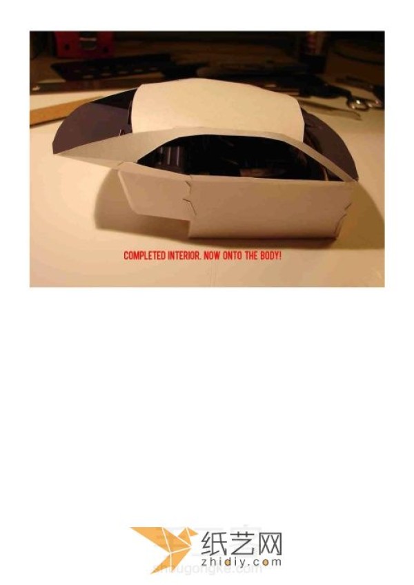 The making process of the cool Bumblebee sports car paper model