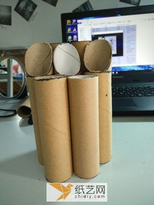 Desktop storage tool Tutorial on turning waste paper tubes into treasures and making them into practical pen holders