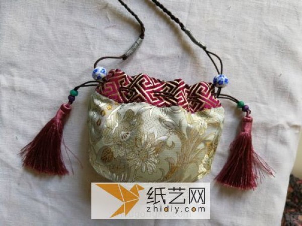 Classical fabric sachet New Year gift for elders