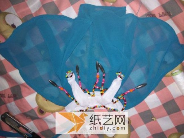 In the New Year, the doll will be given a Korean dress made of handmade fabrics.