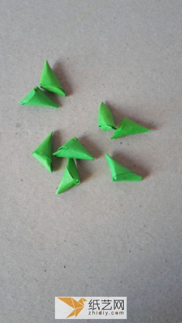 Quick origami rice dumplings for Dragon Boat Festival