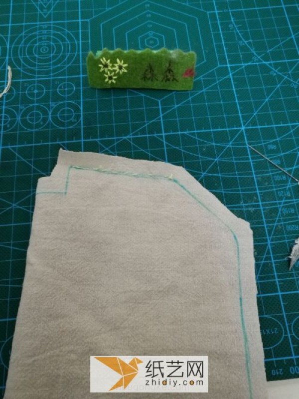 Make a fabric clutch bag as a gift for Mother’s Day (tutorial with multiple pictures)