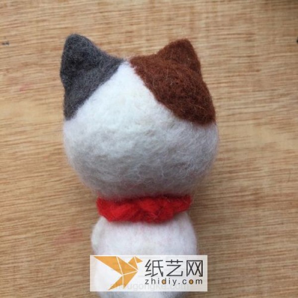 Give Lucky Cat as a New Year Gift. Illustrated Tutorial on Making Lucky Cat from Wool Felt