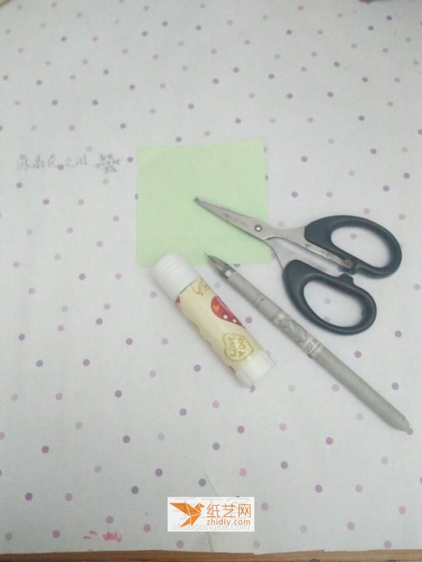 A simple origami pen set tutorial