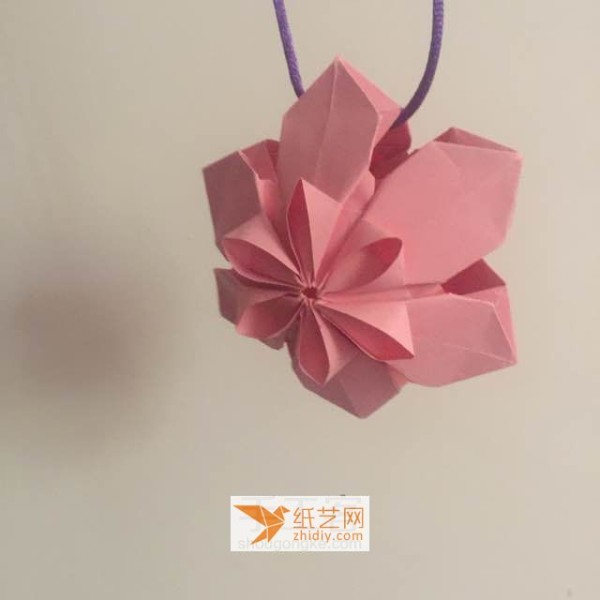 Three-dimensional origami cherry blossom origami flower tutorial