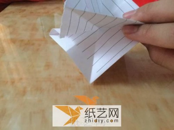 Want a different origami rose? You can learn how to make origami roses during Chinese Valentines Day.