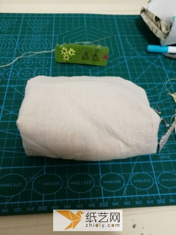 Make a fabric clutch bag as a gift for Mother’s Day (tutorial with multiple pictures)