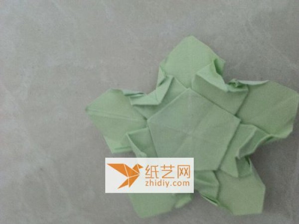 Detailed picture tutorial for complex origami cherry blossoms (translated)