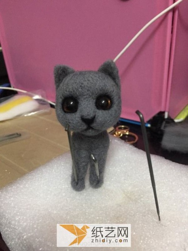 Cute Wool Felt Kitten Keychain Valentine’s Day Gift Making Tutorial