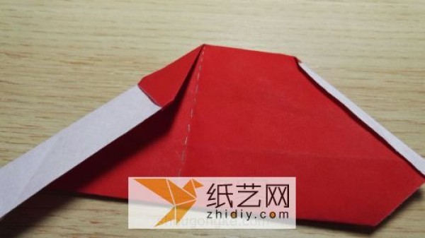 Real photos of how to make an origami Santa Claus that is simple and easy for children to learn