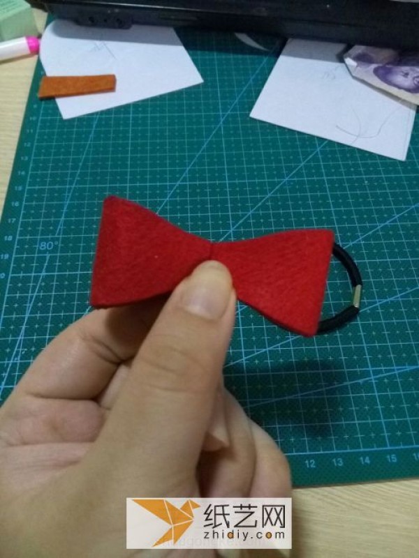 Super simple Childrens Day gift, non-woven bow hair tie for Childrens Day performance