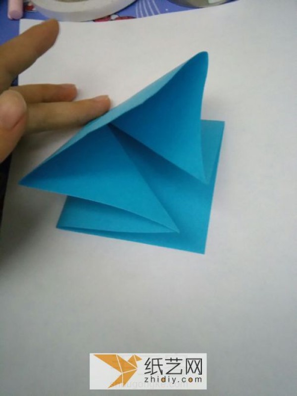 Perfectly shaped origami bow, a must-have decoration on various greeting cards