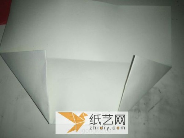 Small and simple origami boxes and gift boxes can also be made like this