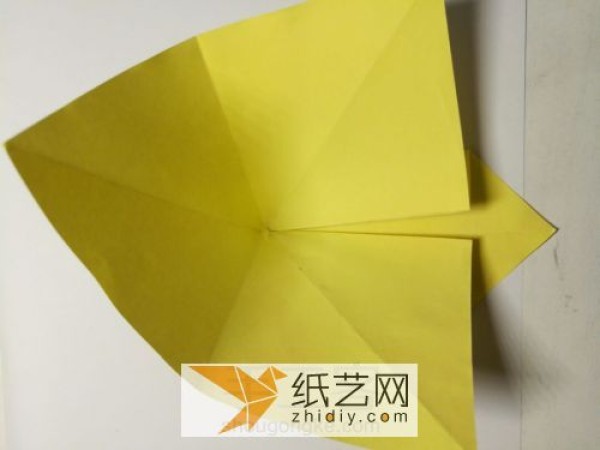 Exquisite origami hummingbird childrens day drama prop production