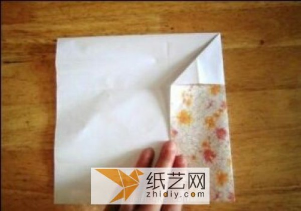 Making rice dumplings for Dragon Boat Festival. How to make origami rice dumplings.