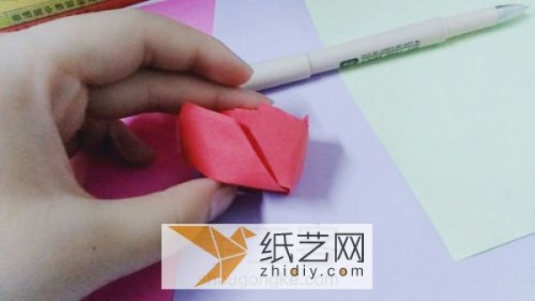 Little surprise for Chinese Valentines Day origami roses