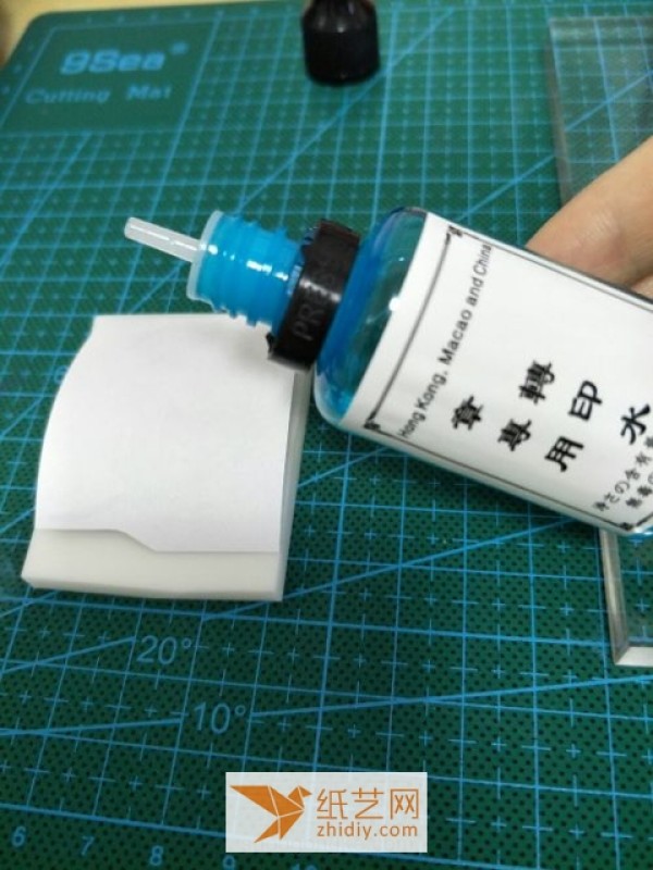 A very practical tutorial on how to transfer rubber stamps