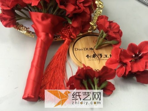 DIY classical bouquet for Chinese wedding, suitable as a wedding gift for friends