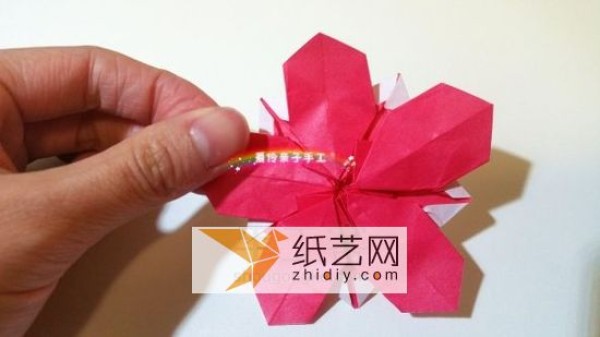 Cherry Blossom Origami Tutorial Illustrated with 48 Steps