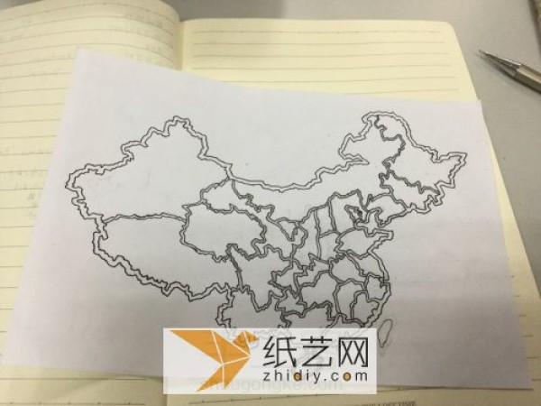 The production of a paper-cut map of China that you have never seen before