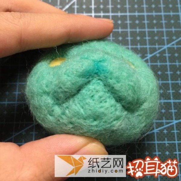 Wool felt handmade illustrated tutorial teaches you how to make a wool felt kitten (translated)