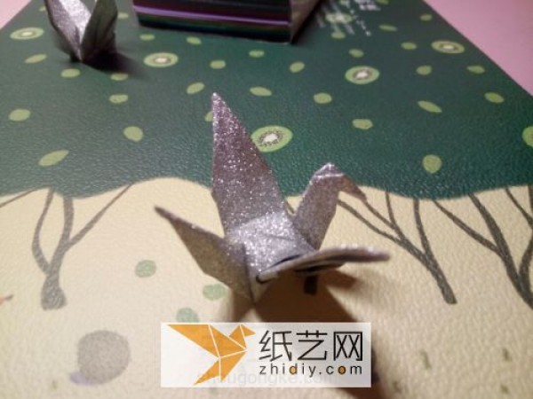 The new folding method of origami cranes is more three-dimensional and lifelike