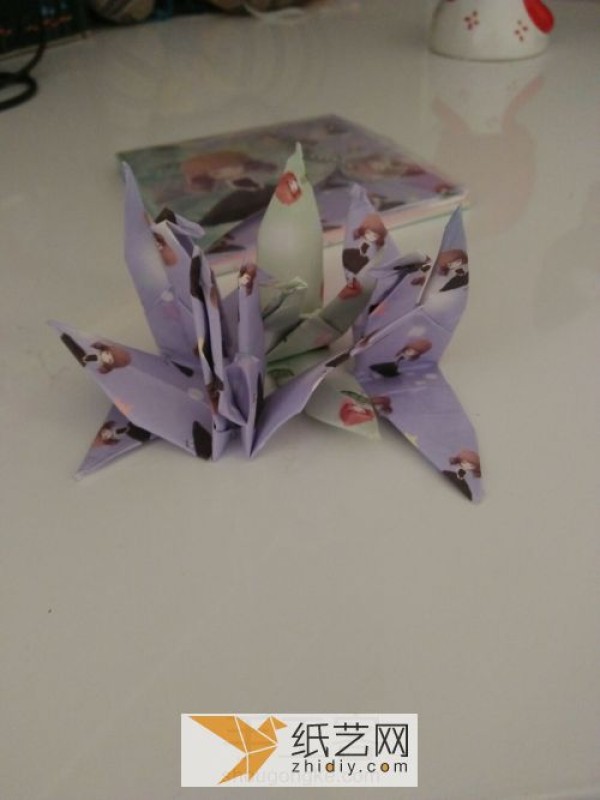 Think of origami paper cranes as a handmade gift for 520 Valentine’s Day