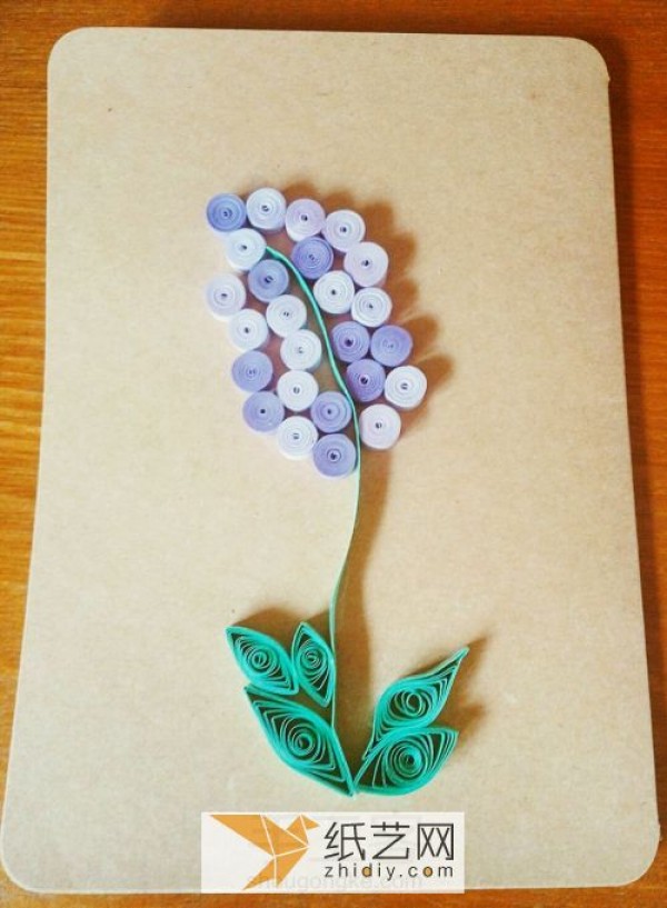 Illustrated tutorial for hand-rolled hyacinths in the paper quilling series