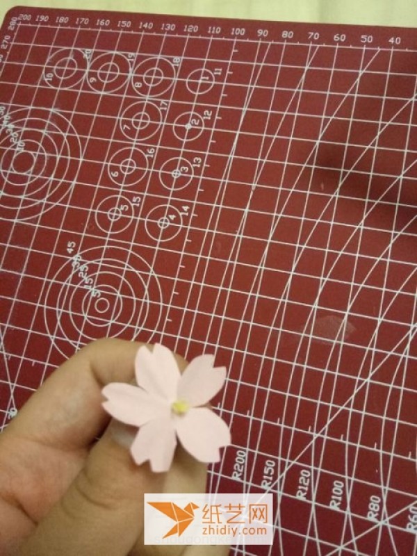 Elegant and beautiful paper art cherry blossom hand-painted Teachers Day gift making tutorial