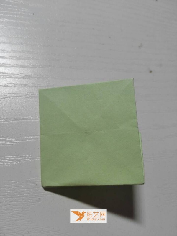 A simple origami four-leaf clover tutorial