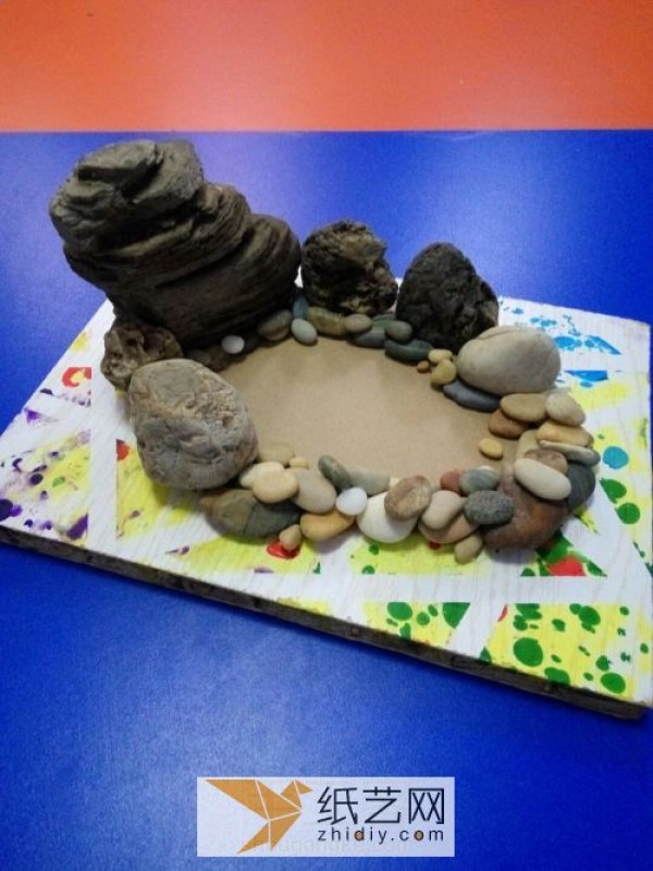 How to turn cobblestones into treasures and make handicrafts? Beautiful rockery made of pebbles as a Father’s Day gift