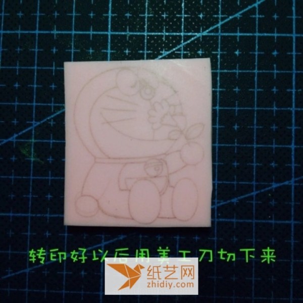 A step-by-step tutorial on how to make a Doraemon rubber stamp