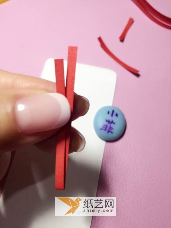 Xiaofei teaches you 10 steps to make paper quilling bookmarks Tutorial 3