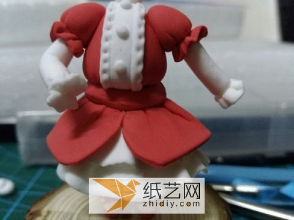 Teach you step by step how to make an ultra-light clay Little Red Riding Hood doll